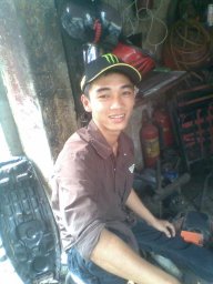 Minh Châu biker care