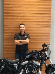 Tiến_Harley-Davidson_Phú_Nhuận